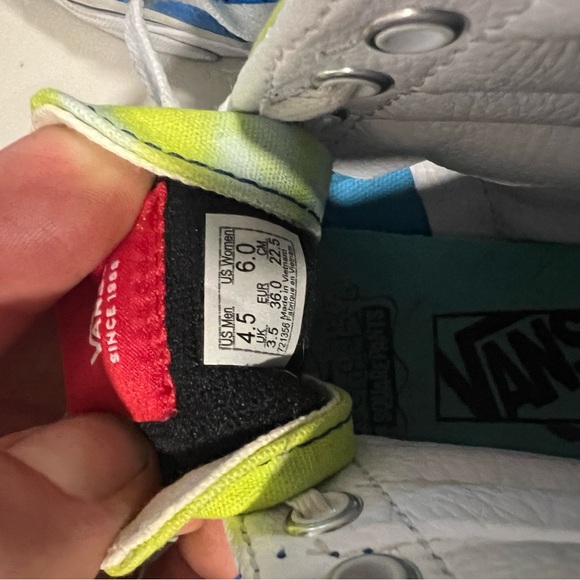 Kids SpongeBob Vans - Picture 6 of 6